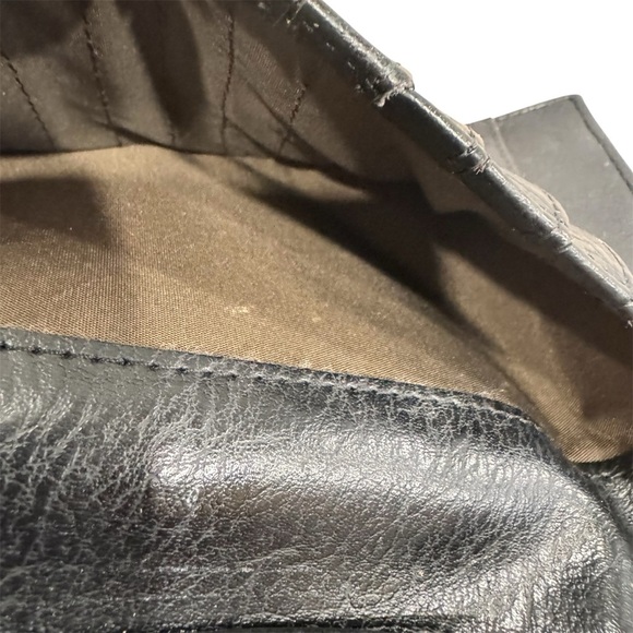 Matt & Nat Black Vegan Connolly Wallet - Picture 9 of 9